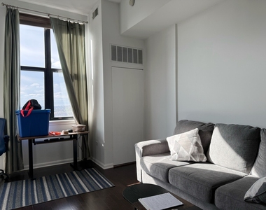 1464 S Michigan Avenue - Photo Thumbnail 2