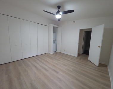 6008 Forest View Road - Photo Thumbnail 8