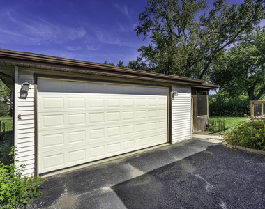 1434 E Norman Drive - Photo Thumbnail 5