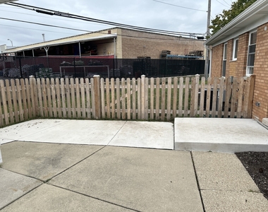 8331 W Gunnison Street - Photo Thumbnail 15