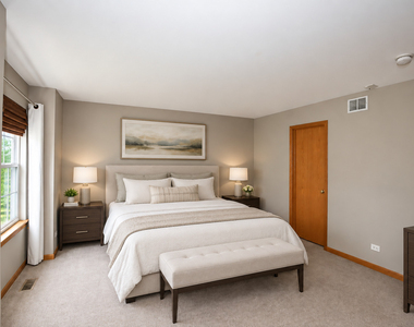1306 Shamrock Lane - Photo Thumbnail 6
