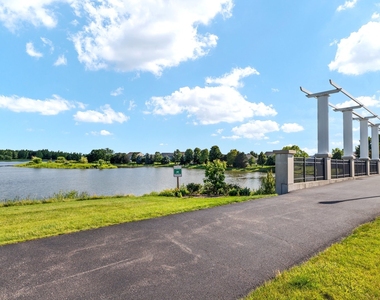 1306 Shamrock Lane - Photo Thumbnail 16