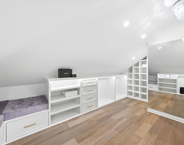 1 Charleston Road - Photo Thumbnail 34