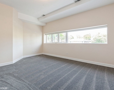 2801 W Ardmore Avenue - Photo Thumbnail 15
