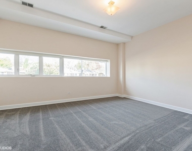 2801 W Ardmore Avenue - Photo Thumbnail 11