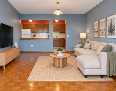 6401 W Berteau Avenue - Photo Thumbnail 9