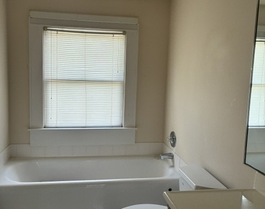 436 W Main Street - Photo Thumbnail 7