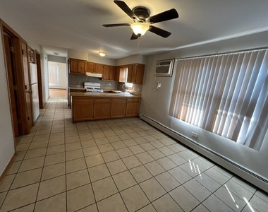 7946 Nordica Avenue - Photo Thumbnail 6