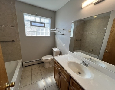 7946 Nordica Avenue - Photo Thumbnail 9