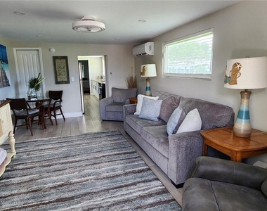 4813 Esplanade Street - Photo Thumbnail 5