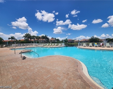9270 Belleza Way - Photo Thumbnail 22