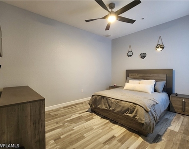 9270 Belleza Way - Photo Thumbnail 19