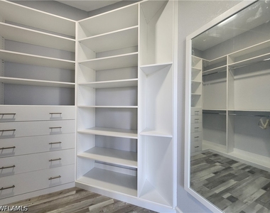 9270 Belleza Way - Photo Thumbnail 15