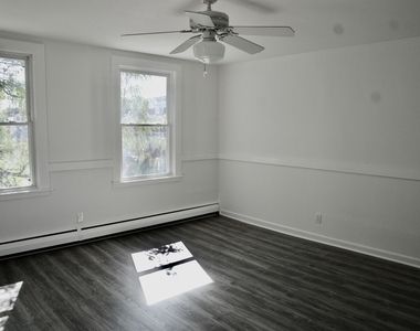 104 Prospect - Photo Thumbnail 11