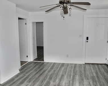 104 Prospect - Photo Thumbnail 6