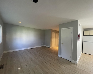46 Terrill - Photo Thumbnail 3