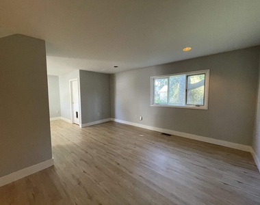 46 Terrill - Photo Thumbnail 1
