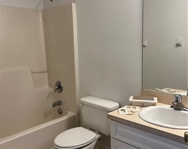 2216 Keith Avenue S - Photo Thumbnail 6