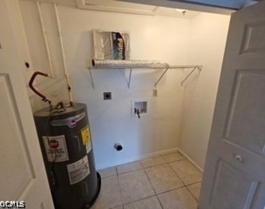 1028 Se 24th Avenue - Photo Thumbnail 11