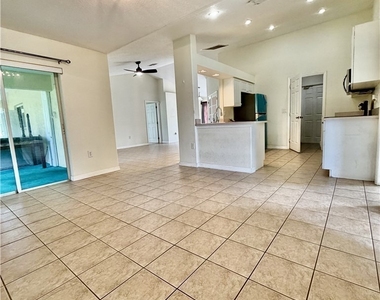 1019 Angelo Avenue - Photo Thumbnail 2