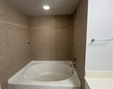 4113 Residence Drive - Photo Thumbnail 41