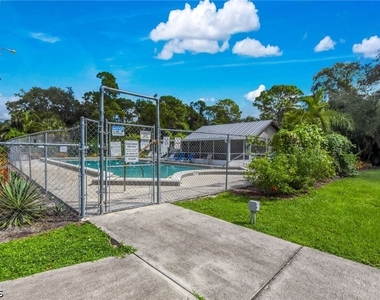 11258 Coimbra Lane - Photo Thumbnail 40