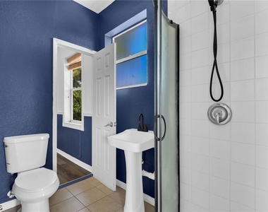11258 Coimbra Lane - Photo Thumbnail 26