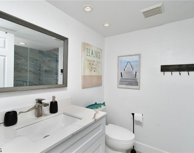 12150 Kelly Sands Way - Photo Thumbnail 20