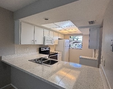 4111 Sw 7th Place - Photo Thumbnail 1
