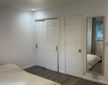 72 San Antonio - Photo Thumbnail 16