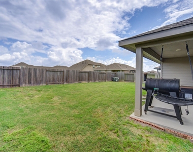 403 Rain Water Lane - Photo Thumbnail 25