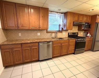 75 Maitland - Photo Thumbnail 7