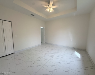 3316 Handy Court - Photo Thumbnail 5