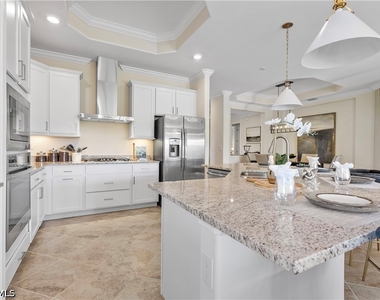 15999 Leaning Pine Lane - Photo Thumbnail 13
