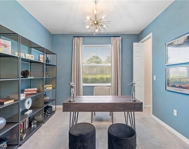 15999 Leaning Pine Lane - Photo Thumbnail 10