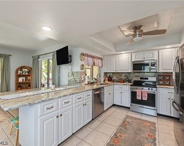1137 N Town And River Drive - Photo Thumbnail 1