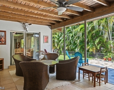 1137 N Town And River Drive - Photo Thumbnail 34