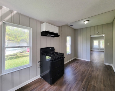 605 N Avenue A - Photo Thumbnail 15