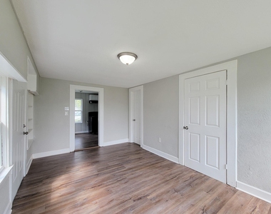 605 N Avenue A - Photo Thumbnail 22