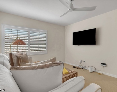 8816 Ventura Way - Photo Thumbnail 30