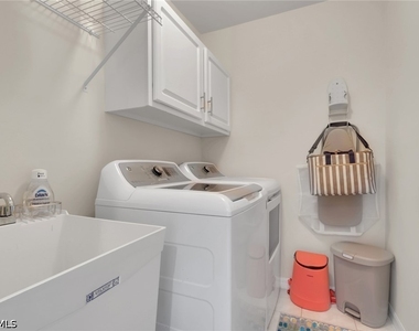 8816 Ventura Way - Photo Thumbnail 22