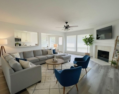 3426 Auburn Hollow Lane - Photo Thumbnail 4
