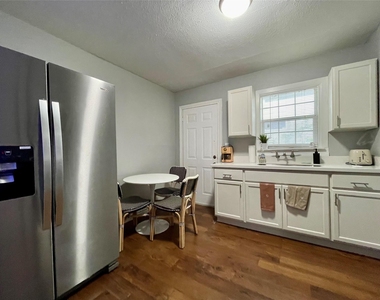 2409 Bastrop - Photo Thumbnail 6