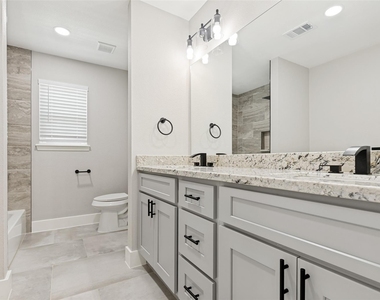 10903 Holly Springs Drive - Photo Thumbnail 7