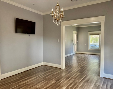 1628 Vassar Street - Photo Thumbnail 3