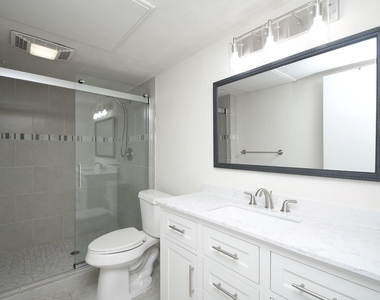 2277 S Kirkwood Road - Photo Thumbnail 12