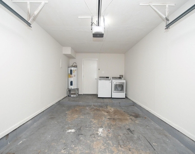 2277 S Kirkwood Road - Photo Thumbnail 17