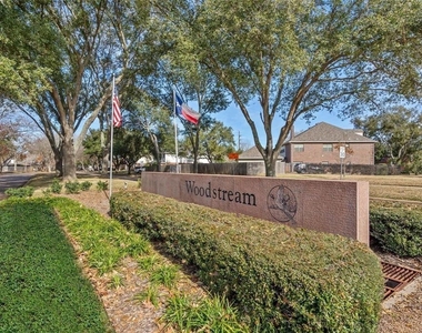 2035 Shorewood Lane - Photo Thumbnail 30