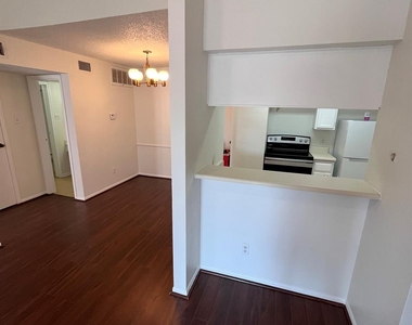 2120 El Paseo Street - Photo Thumbnail 19