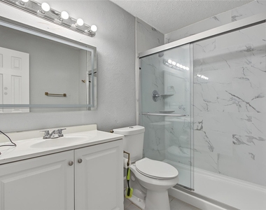 10001 Westpark Drive - Photo Thumbnail 12
